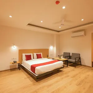 Hotel Gt At Delhi Airport, New Delhi